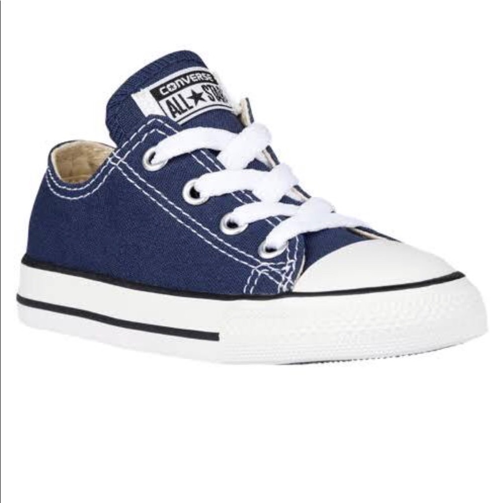 Sneakers (converse) SOLD!!